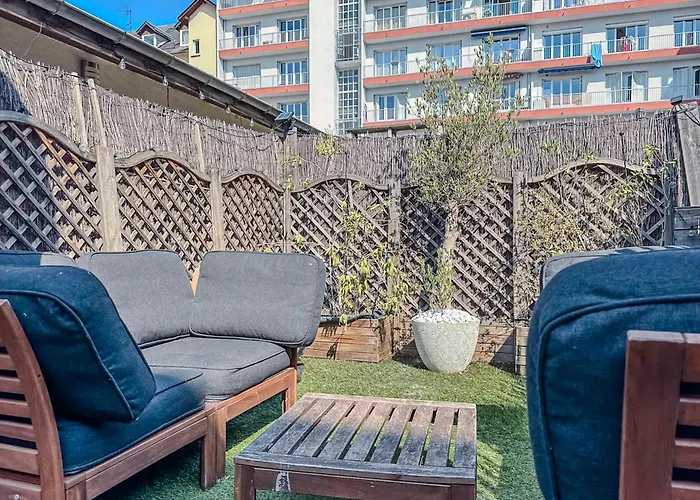 #ib The Little Terrace Grenoble